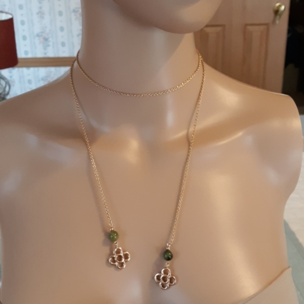 VINTAGE NECKLACE 1980s